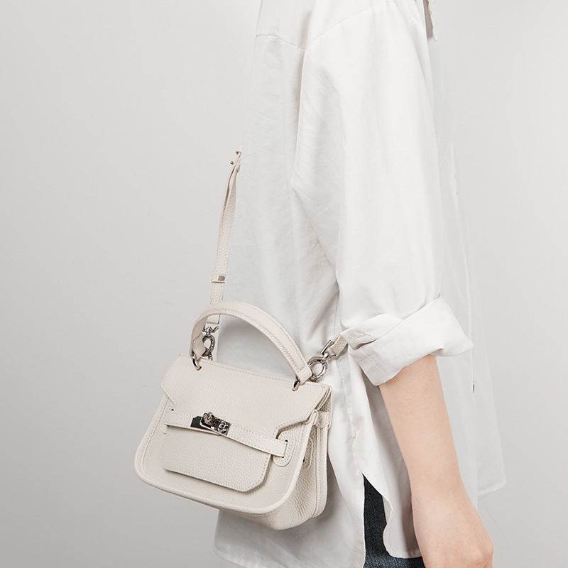 Borsa “Mina” – Stile Essenziale, Dettagli Decisi - Come Moon 