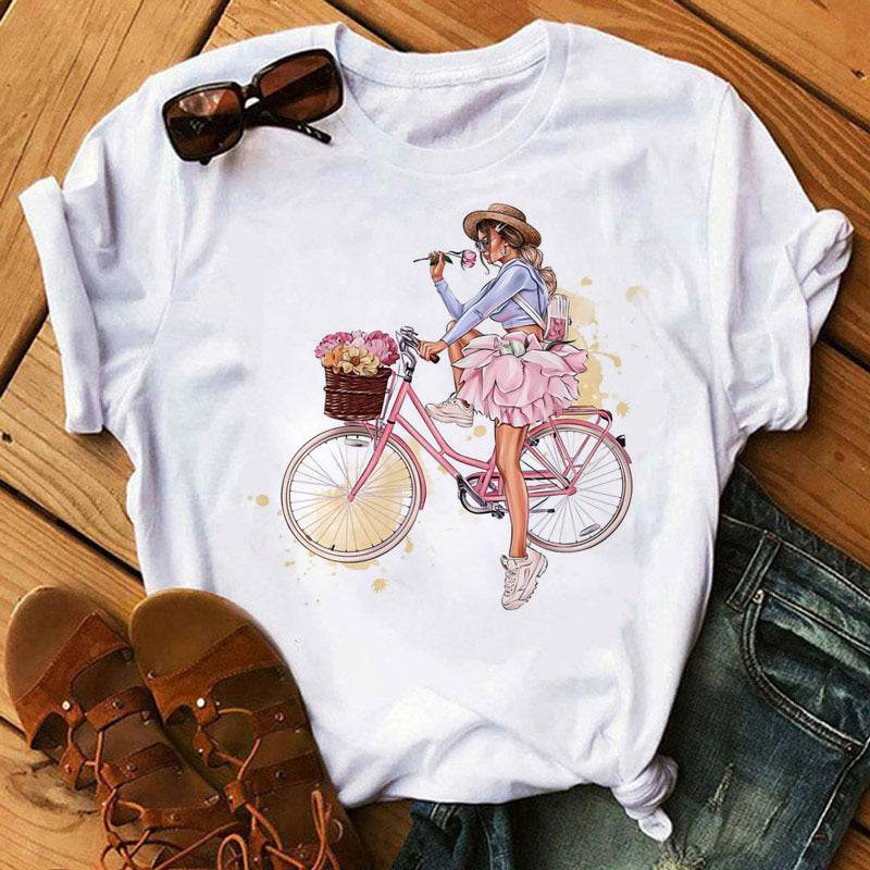 T-shirt "Urban Chic" - Stile e Personalità in Ogni Stampa