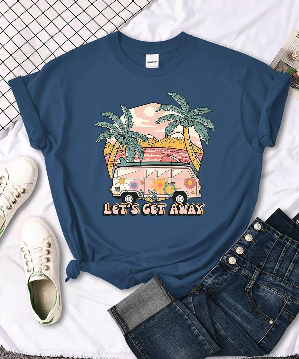 T-shirt "LET'S GET AWAY" con stampa vintage